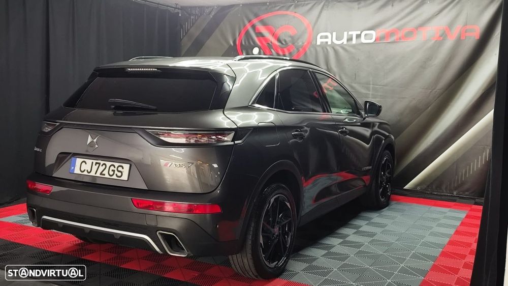 DS DS7 Crossback E-Tense Performance Line EAT8 - 7