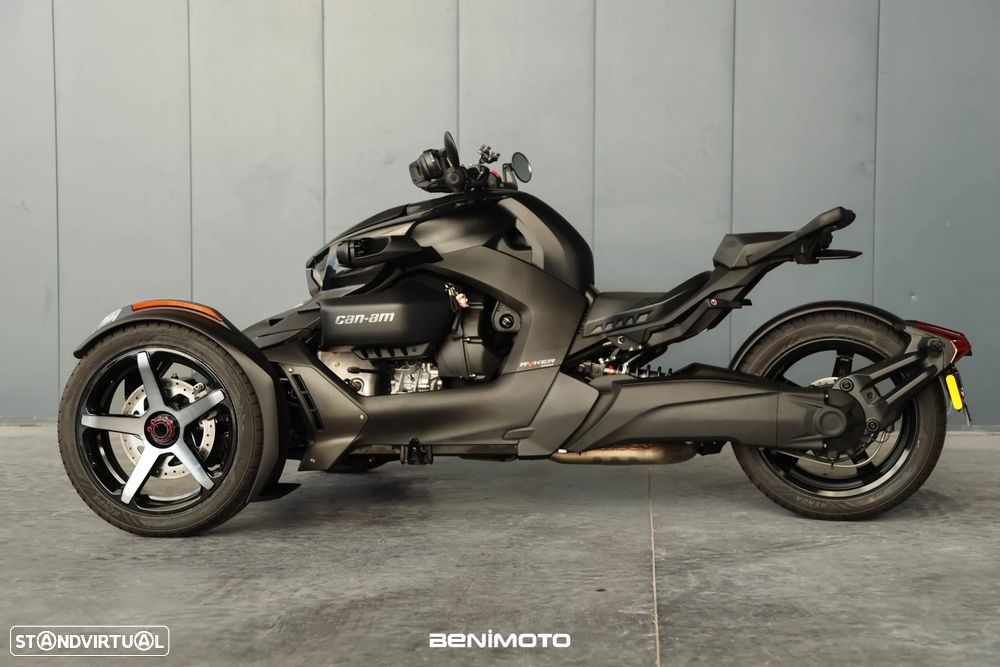 Can-Am Ryker 900 Sport - 4