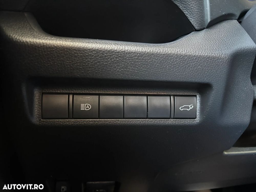 Toyota RAV4 - 21