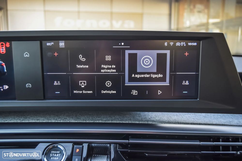 Peugeot 5008 1.2 Hybrid Allure e-DCS6 - 29