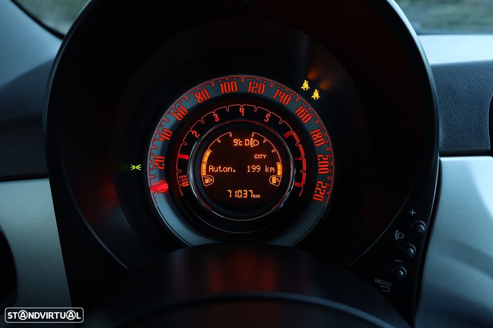 Fiat 500 1.0 Hybrid Connect - 31