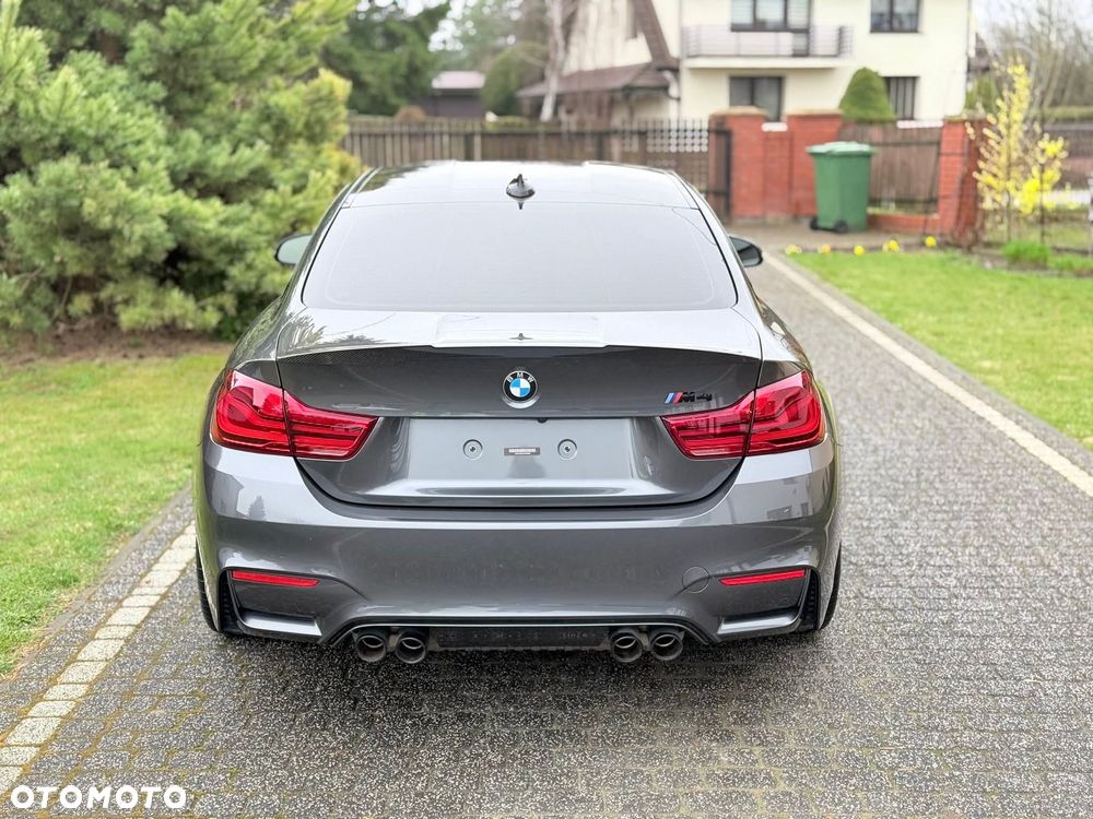 BMW M4 DKG Competition - 9