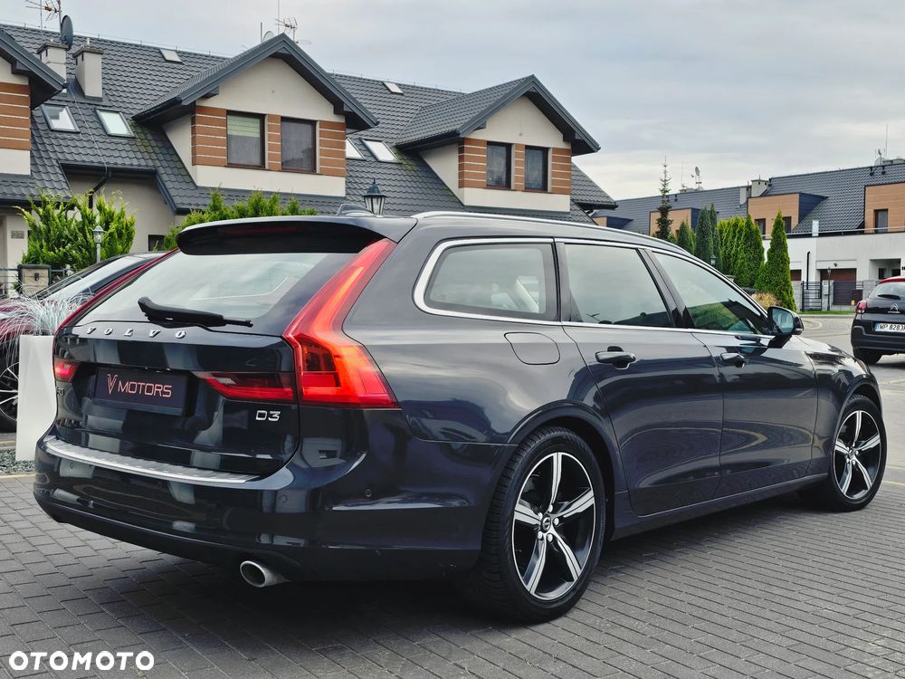 Volvo V90 D3 Momentum Pro - 6