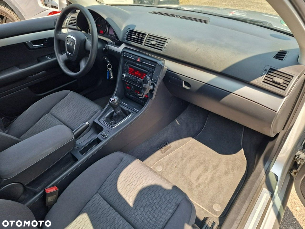 Audi A4 Avant 2.0 TDI - 18