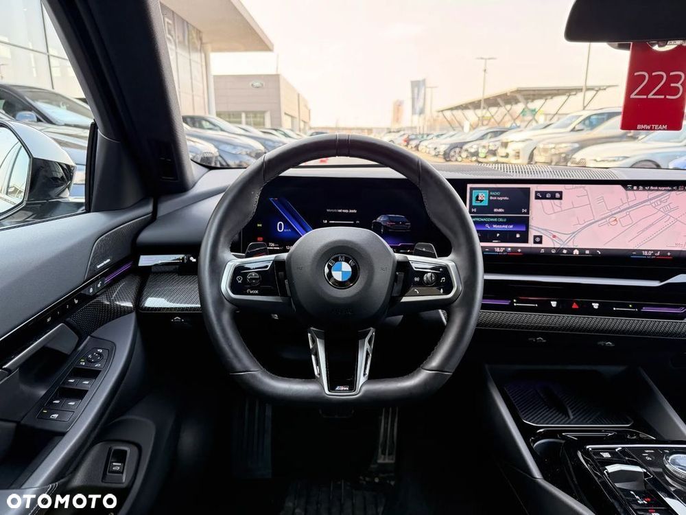 BMW Seria 5 520d - 28