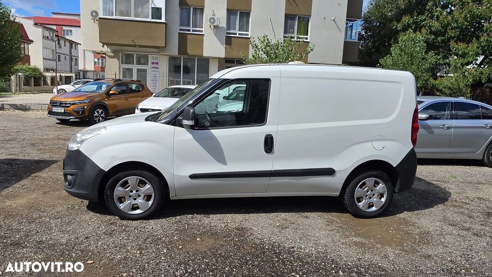 Opel Combo 2013 photo 2