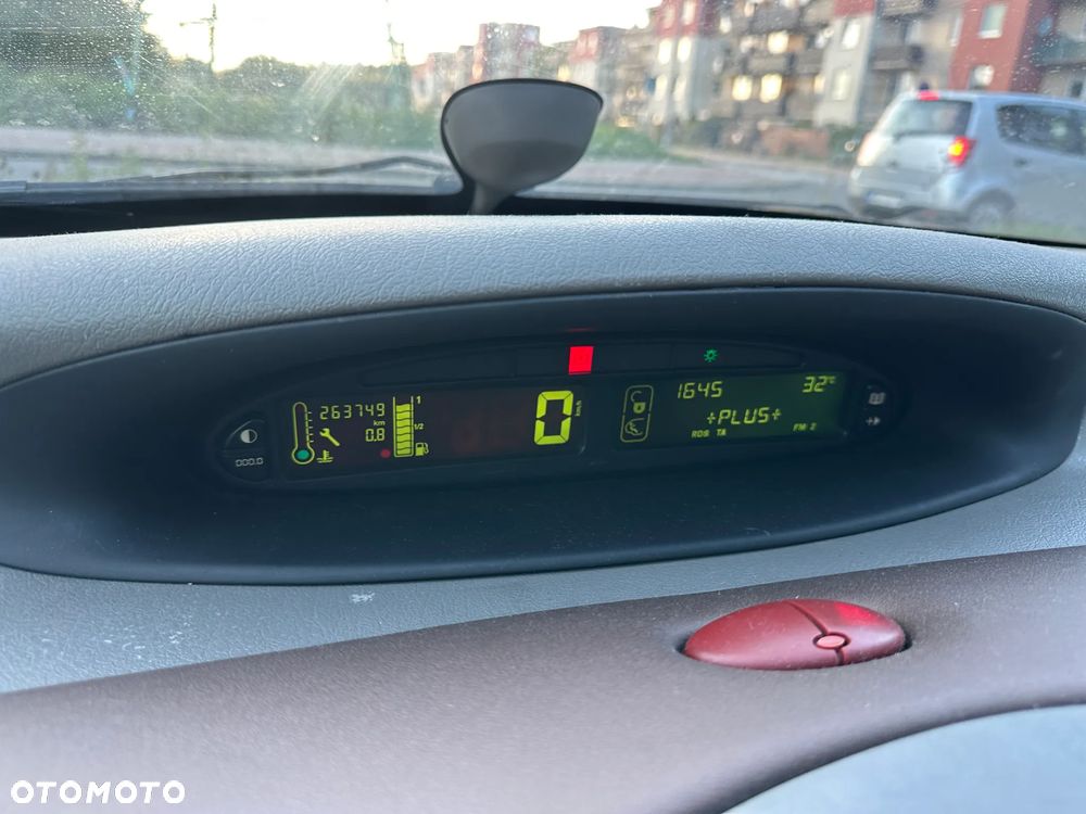 Citroën Xsara Picasso 1.6 HDi Exclusive - 19