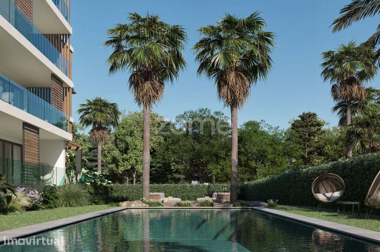 Apartamento T4 Duplex com Piscina Privativa – Urban Living, Parede - Grande imagem: 5/32