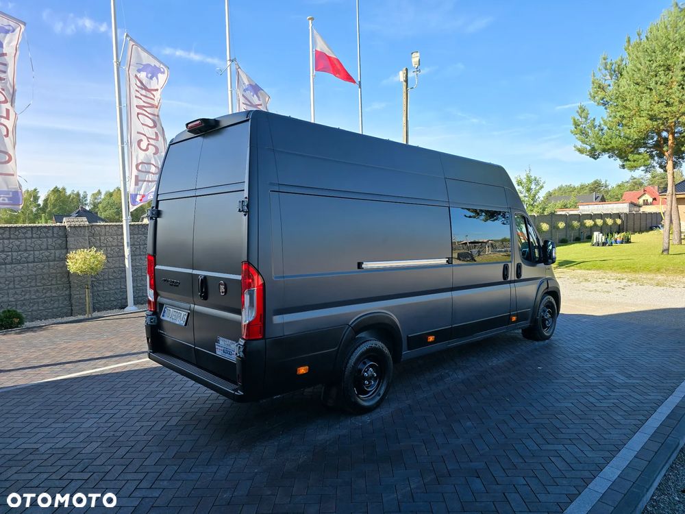 Fiat DUCATO MAXI L4H3 7-OSOBOWY+1085Kg ŁADOWNOŚĆ SILNIK 2,3 IVECO POWER 180KM 72 Tyś Km SERWIS DO OSTATNIEGO km SALON PL STAN JAK NOWY BOGATA OPCJA WYPOSAŻENIA - 11