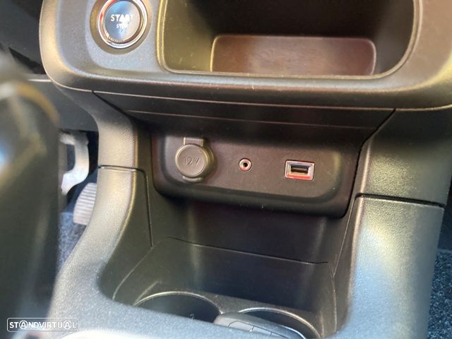 Citroën C3 1.2 PureTech Feel - 25