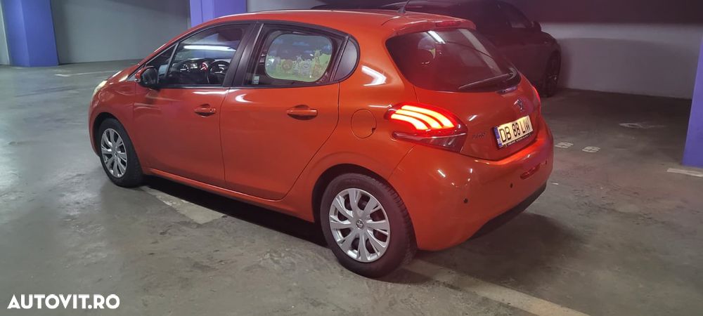 Peugeot 208 1.2 L PureTech Active - 7