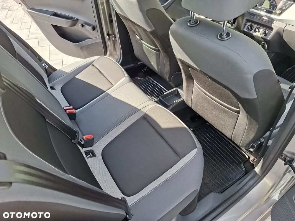 Skoda Fabia 1.2 TSI Ambition - 10