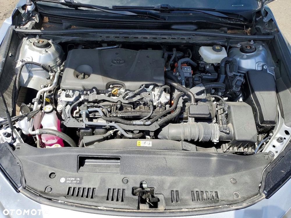 Toyota Camry - 11
