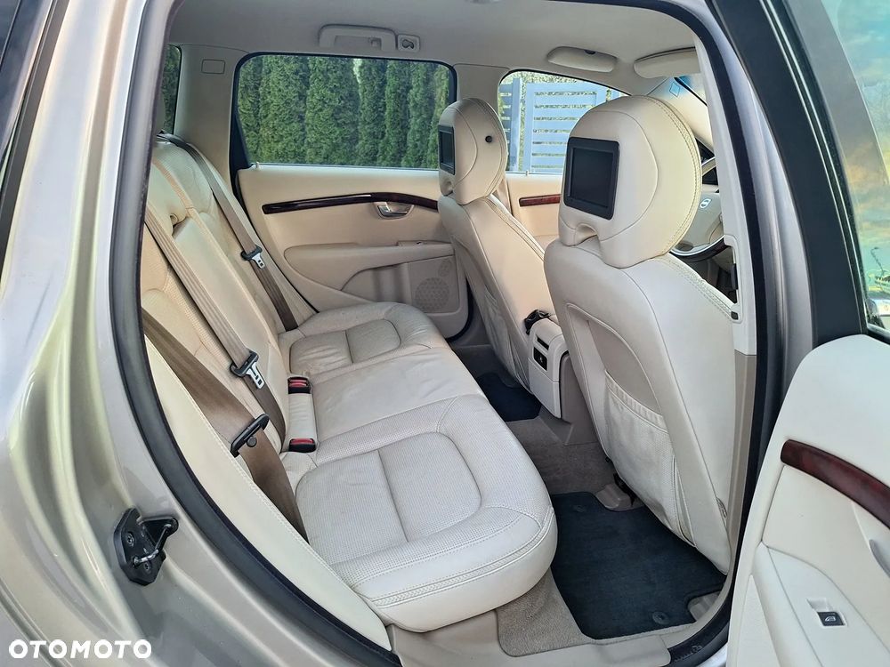 Volvo XC 70 3.2 AWD Summum - 16
