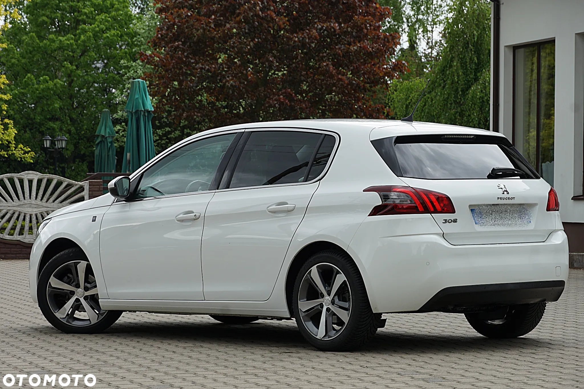 Peugeot 308 BlueHDi FAP 130 EAT8 Stop & Start Tech Edition - 25