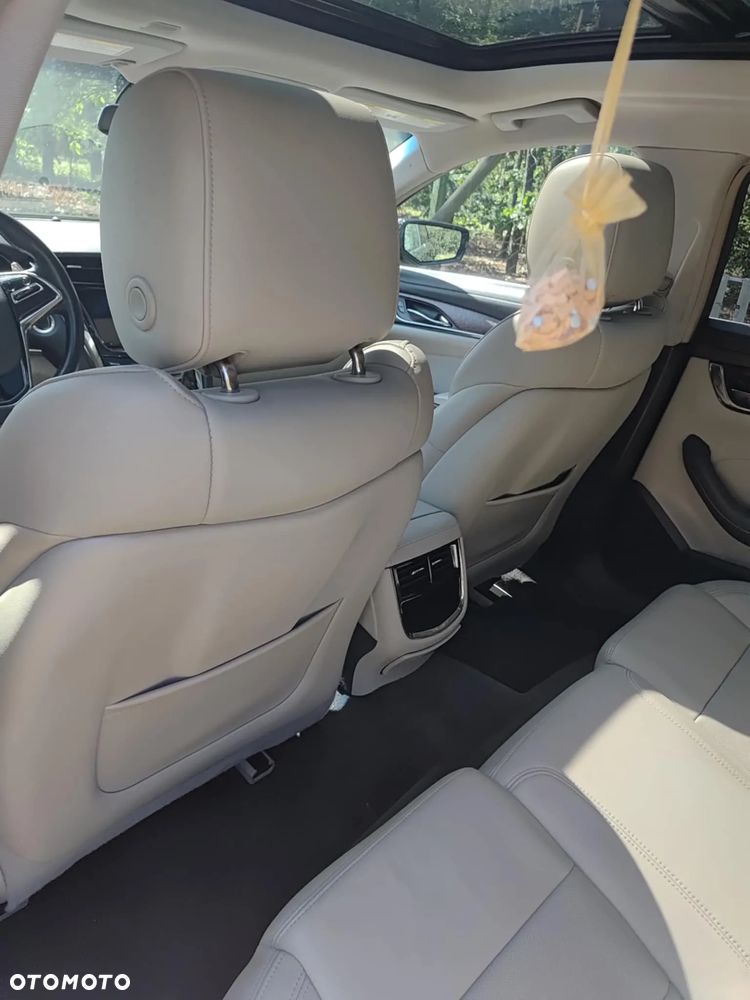Cadillac CTS 2.0T AWD AT8 Luxury - 9