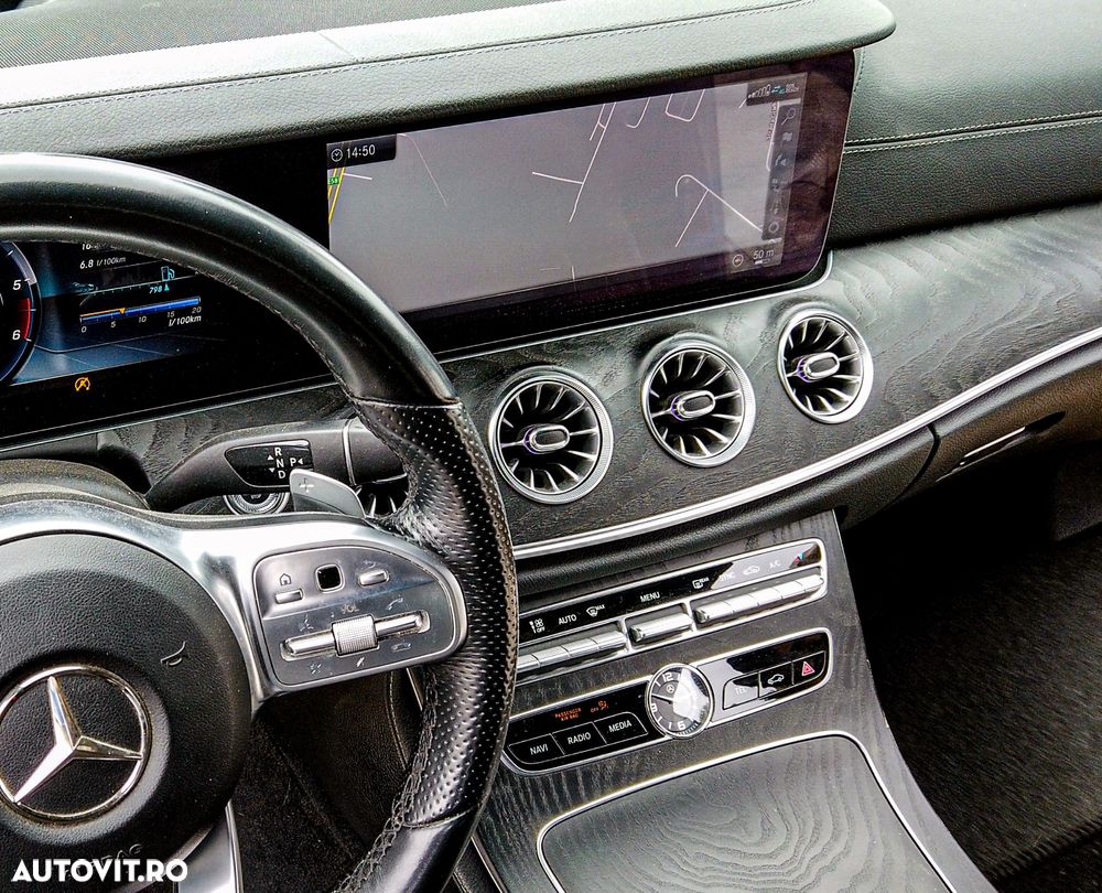 Mercedes-Benz E 220 d 4Matic Coupe 9G-TRONIC AMG Line - 8