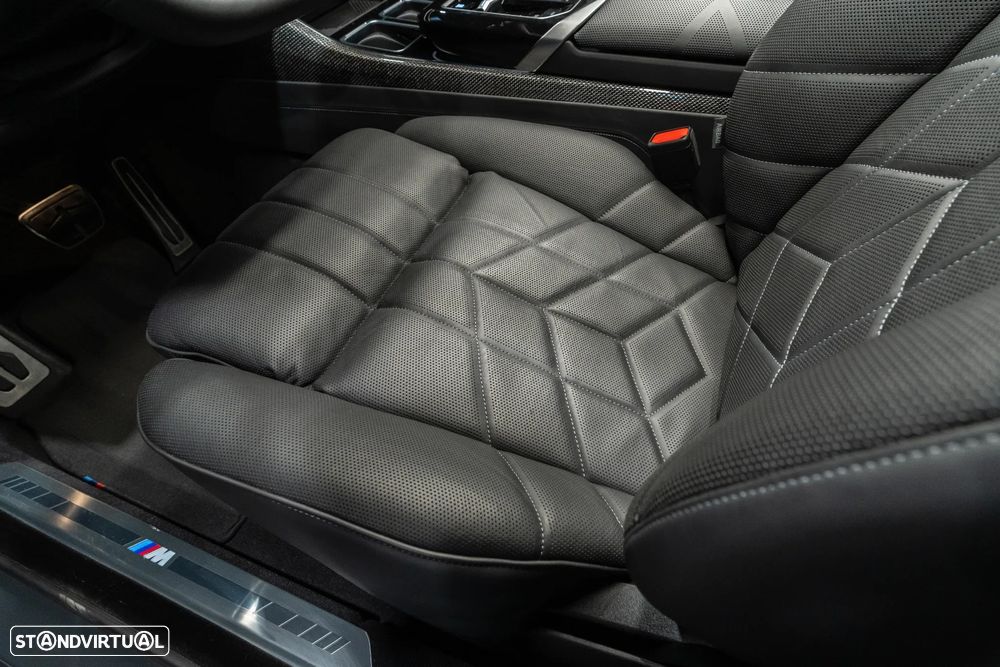 BMW 750 750e xDrive Pack Desportivo M - 26