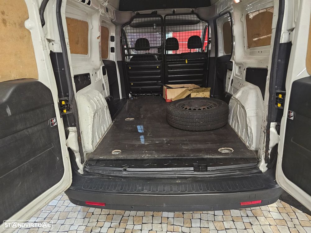 Fiat Doblo Maxi / XL - 25