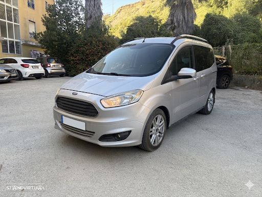 Ford Tourneo Courier - 2