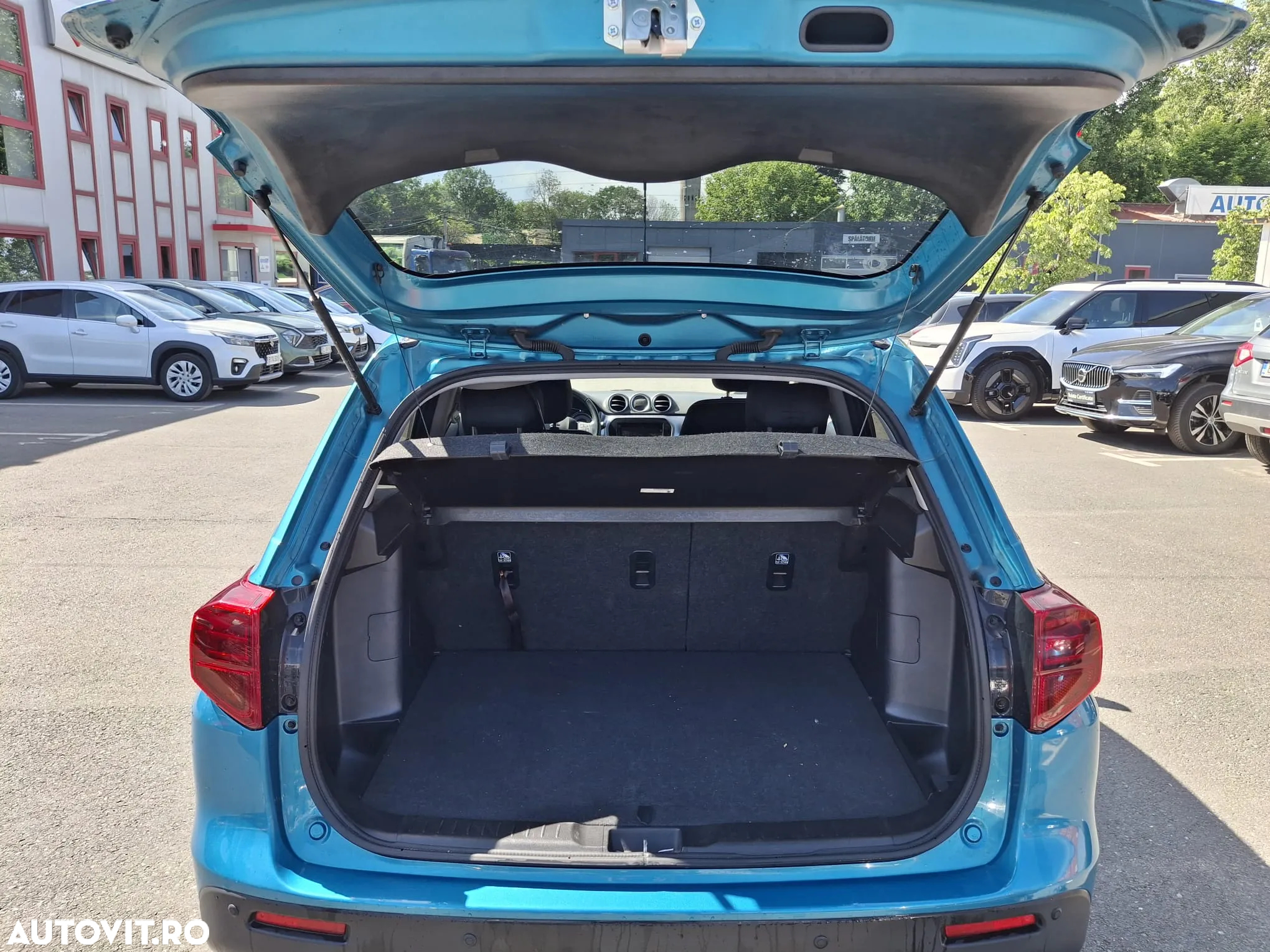 Suzuki Vitara 1.4 Boosterjet AllGrip MHEV Passion - 6