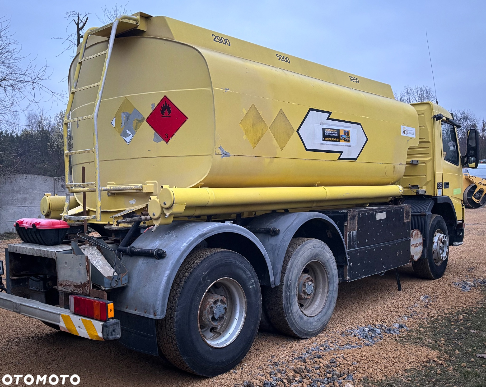 Volvo FM10 CYSTERNA AUTOCYSTERNA Autotanker 6x4 ZWOLNICA Resor Dystrybucja Budowa w Teren Manual pod zabudowę - 4