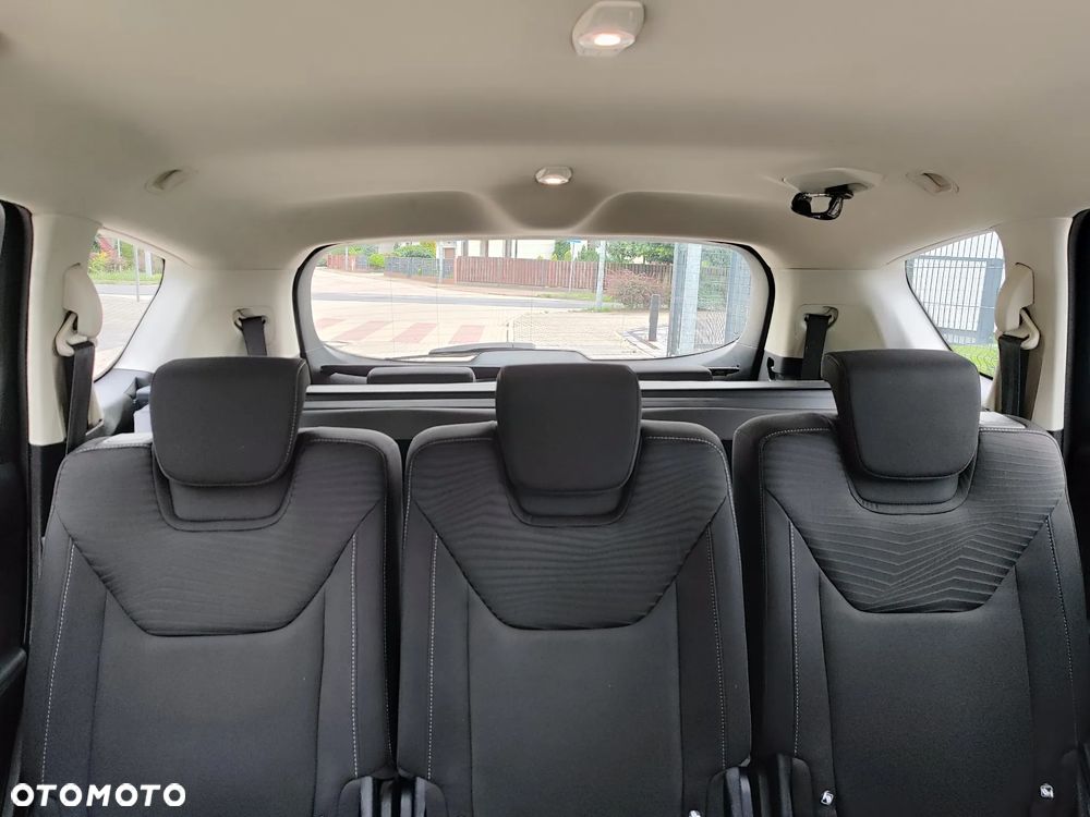 Ford S-Max 2.0 TDCi Trend - 14
