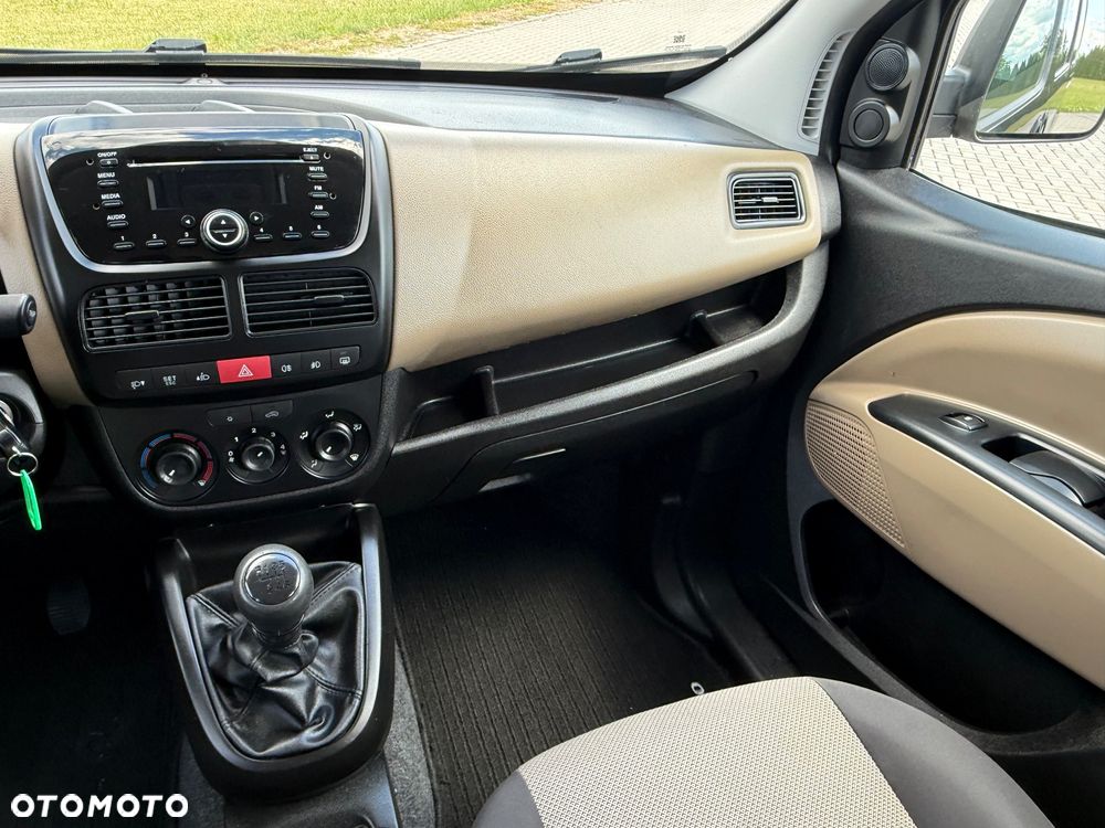 Opel Combo - 32