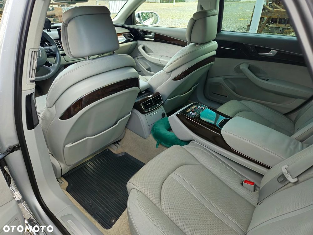 Audi A8 4.2 FSI Quattro tiptronic Langversion - 18