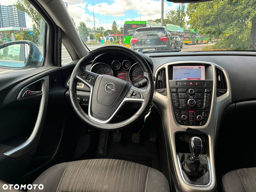 Opel Astra - 17