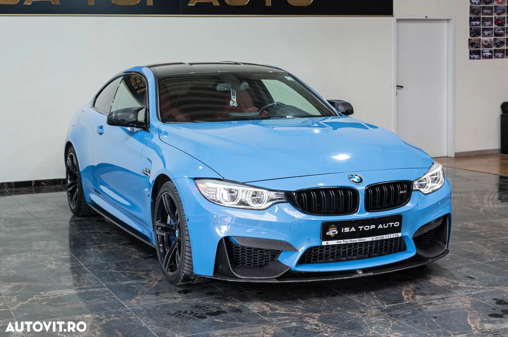 BMW M4 Coupe DKG - 11