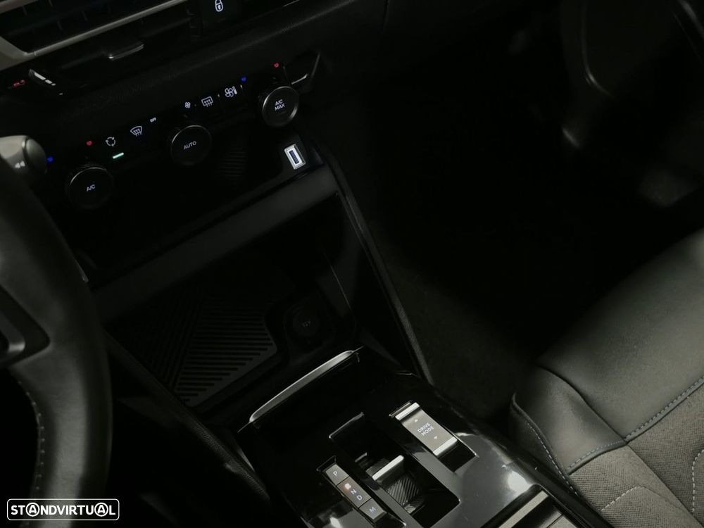 Citroën C4 1.2 PureTech Plus EAT8 - 9