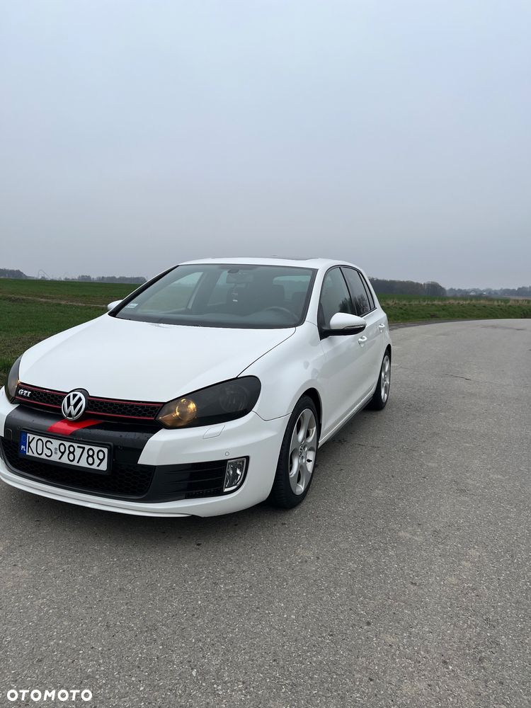 Volkswagen Golf 2.0 TSI GTI - 13