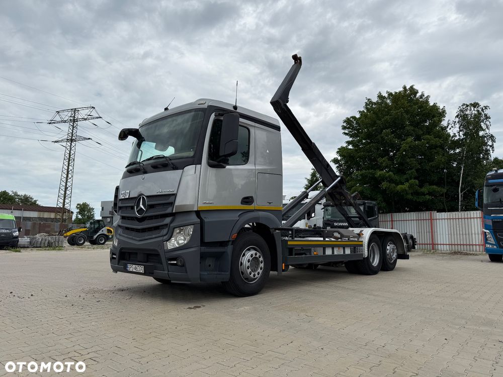 Mercedes-Benz Actros 2551 - 2