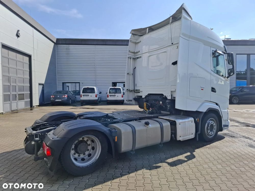DAF XG 530 FT low deck - 4