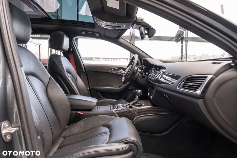 Audi RS6 - 10