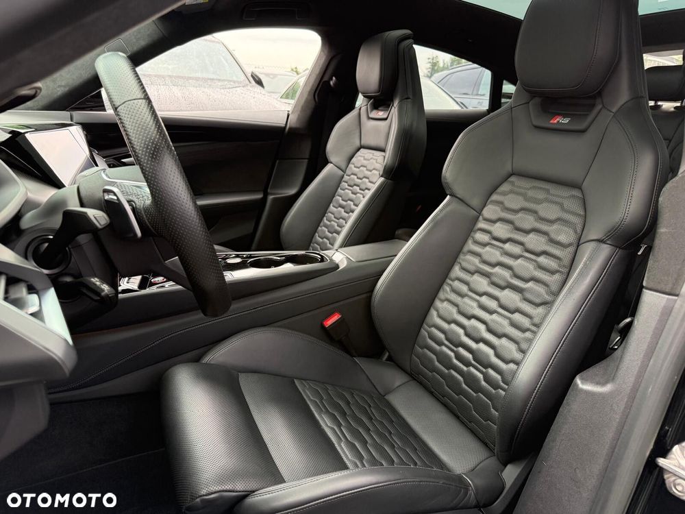 Audi RS e-tron GT 93kWh Quattro - 18