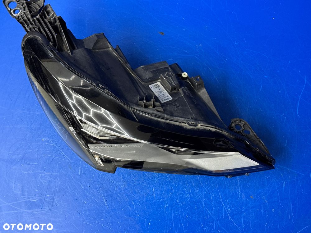 PRAWY FULL LED PEUGEOT 3008 5008 II LIFT EUROPA BDB - 2