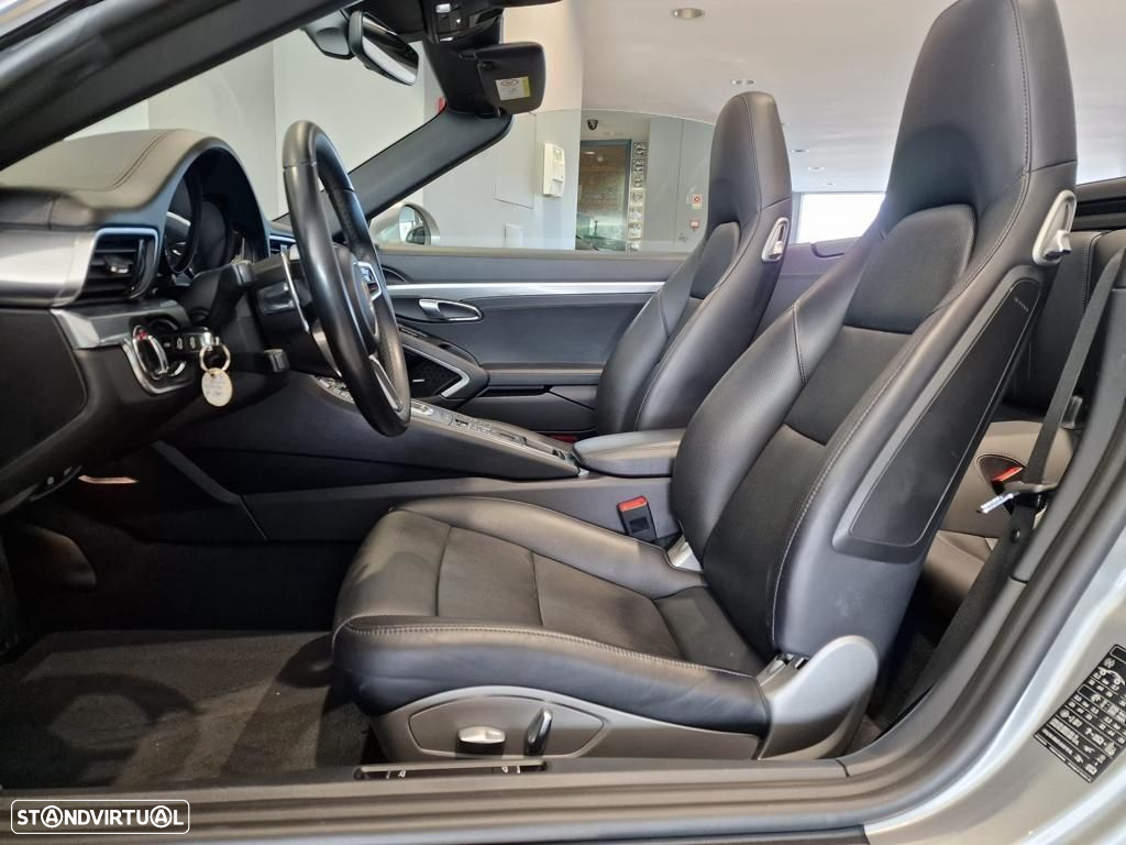 Porsche 911 (991) Carrera 4 S PDK - 9