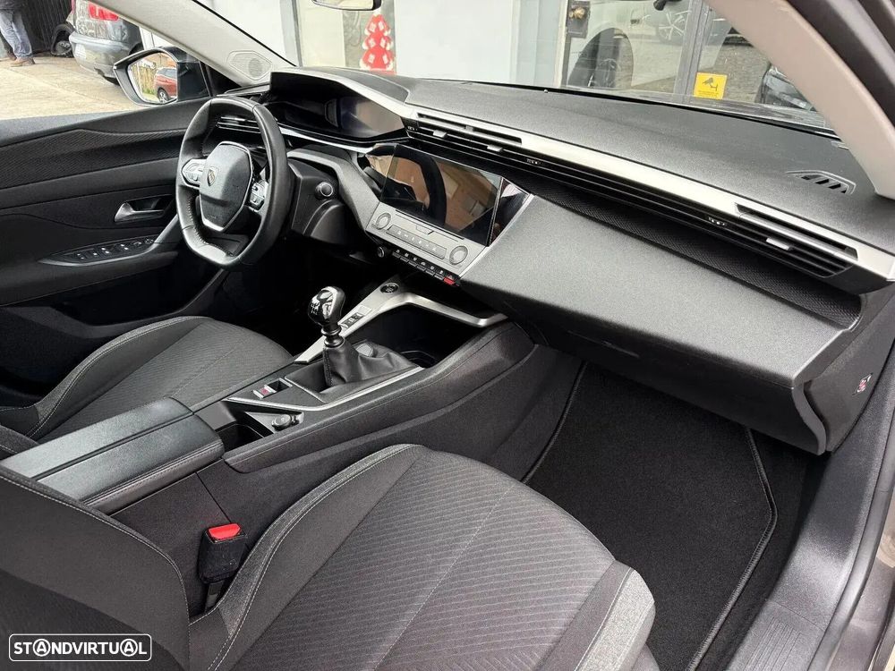 Peugeot 308 SW - 19