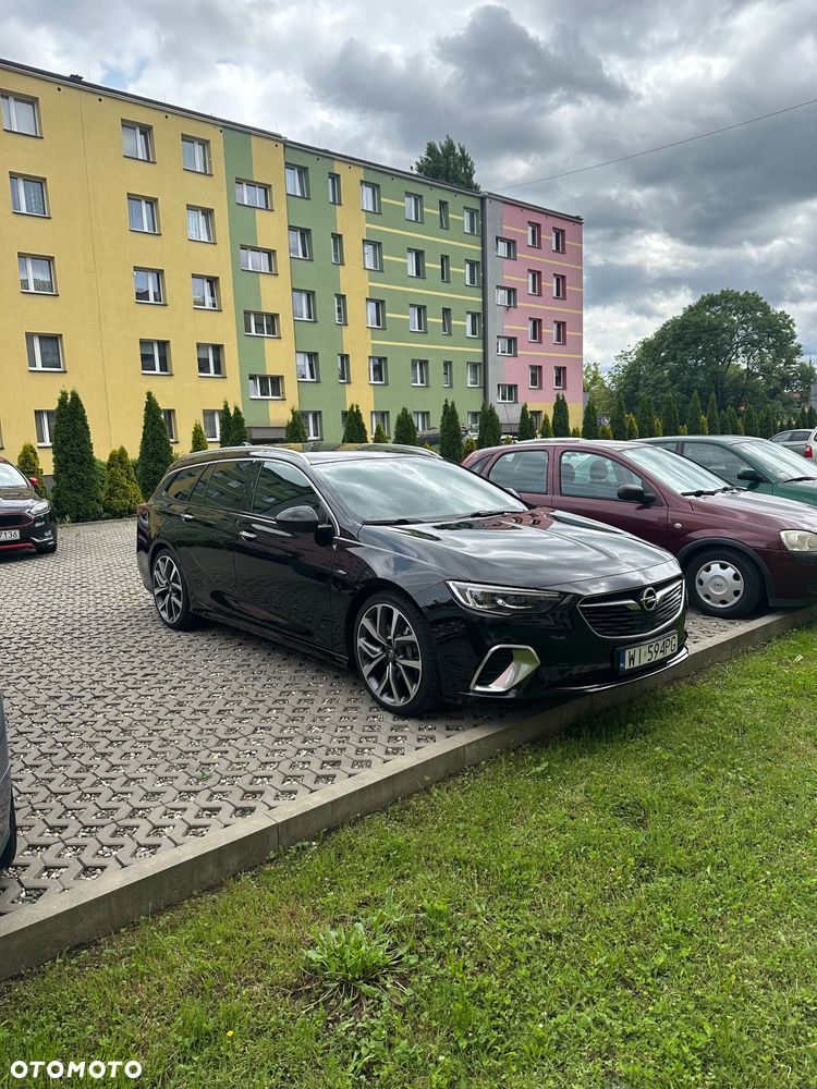 Opel Insignia Sport2.0 Direct InjTurbo 4x4 GSI - 3