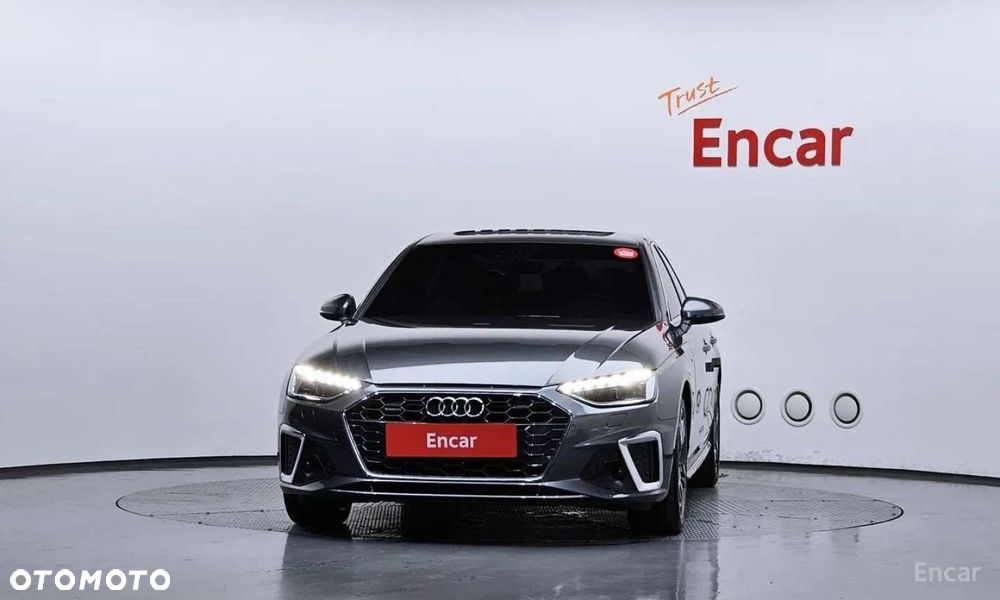 Audi A4 Limousine - 3