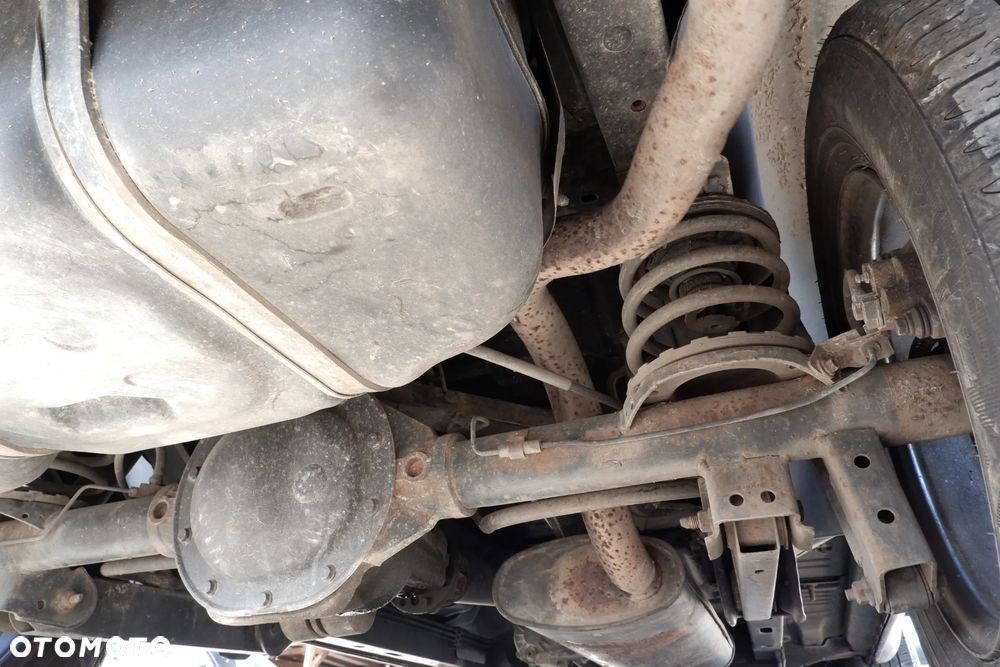 Jeep Cherokee 2.5L CRD Sport - 40