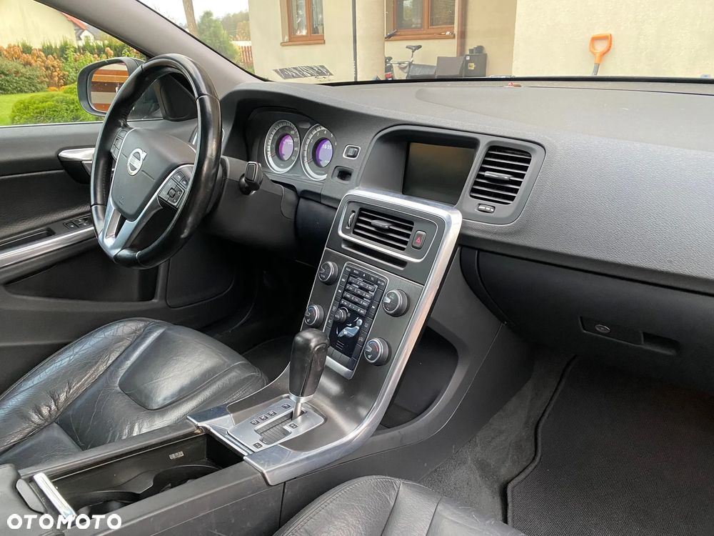 Volvo S60 T6 AWD Geartronic Summum - 14