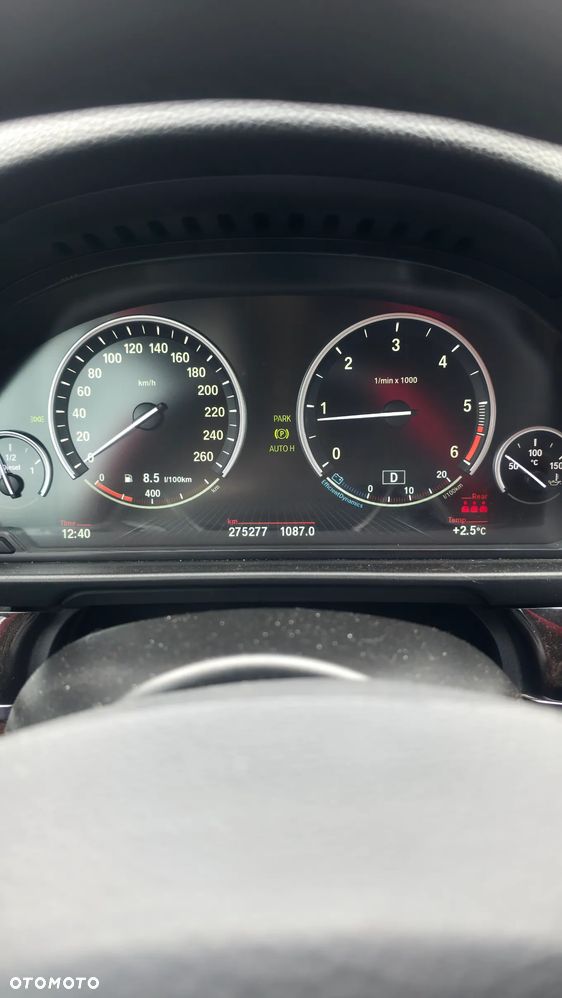 BMW Seria 5 525d xDrive Luxury Line - 27