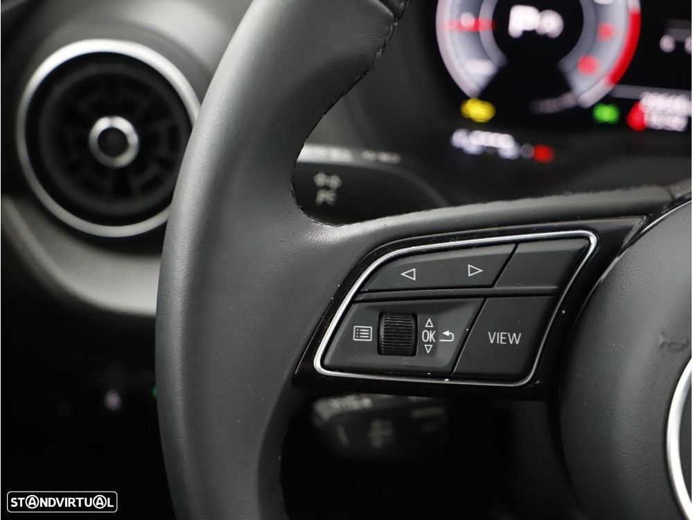 Audi Q2 35 TFSI Advanced S tronic - 13