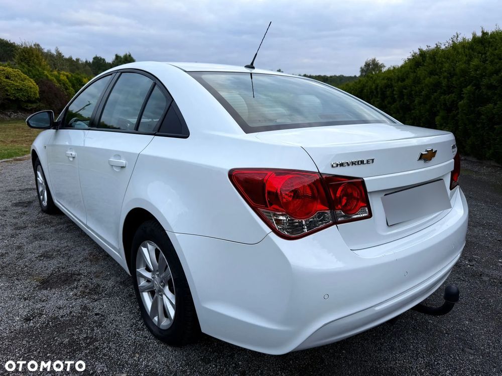 Chevrolet Cruze 1.8 LT - 2