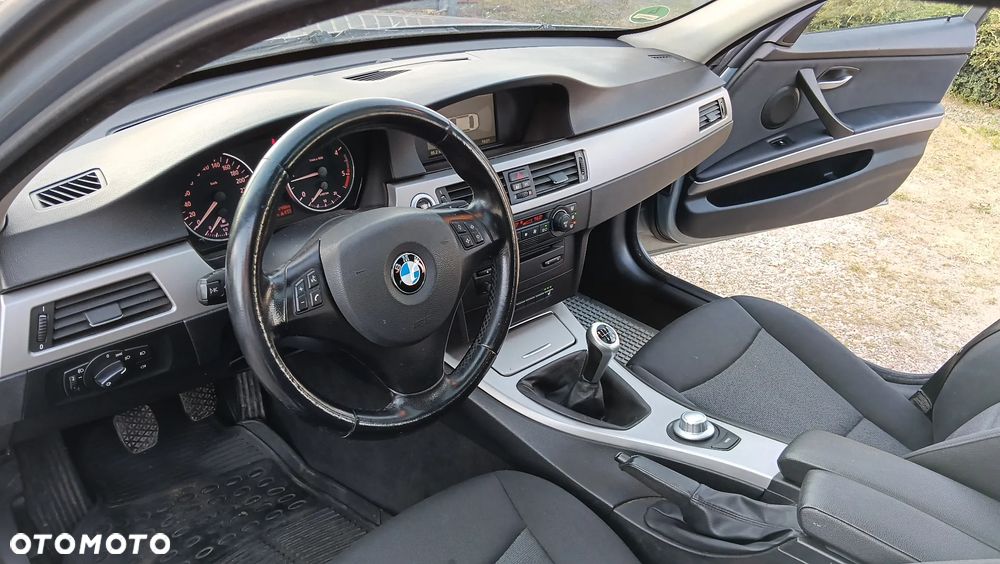 BMW Seria 3 - 9