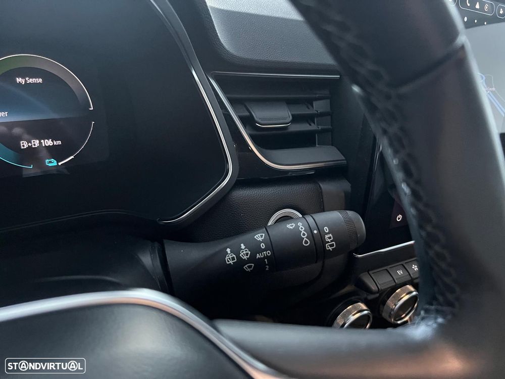 Mitsubishi ASX 1.6 PHEV Intense - 23