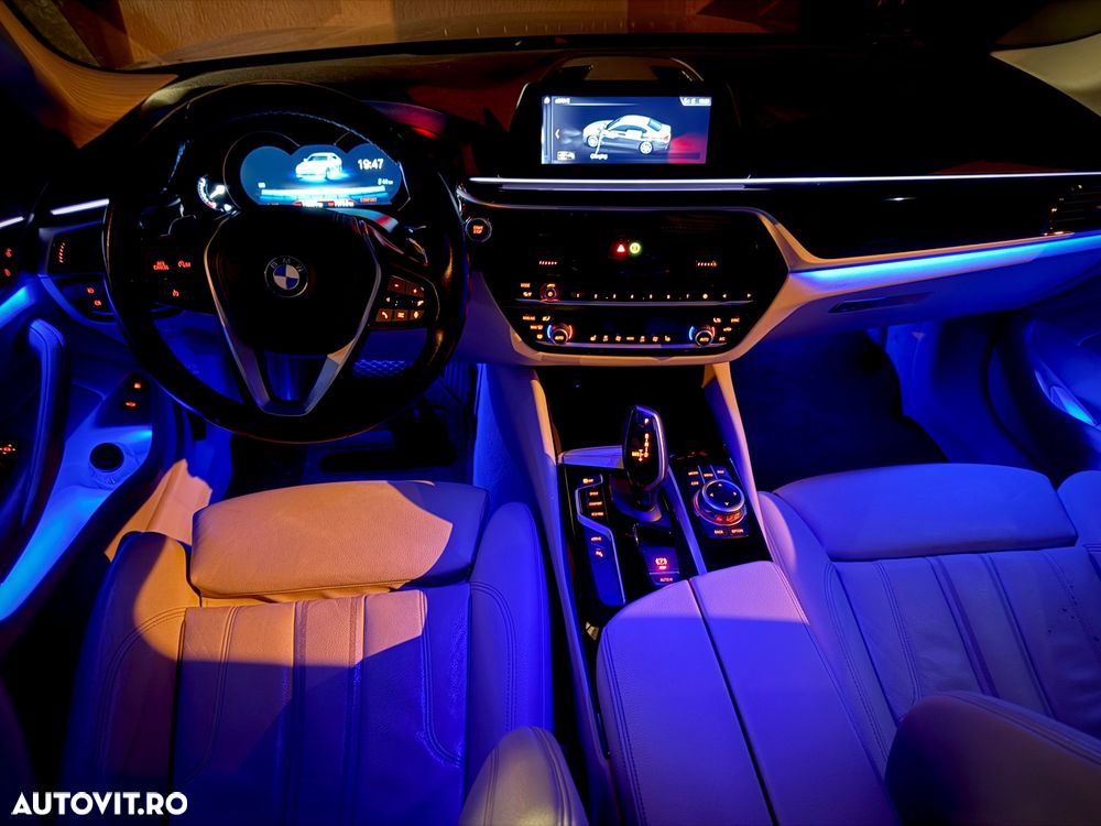 BMW Seria 5 530e iPerformance Aut. Sport Line - 11